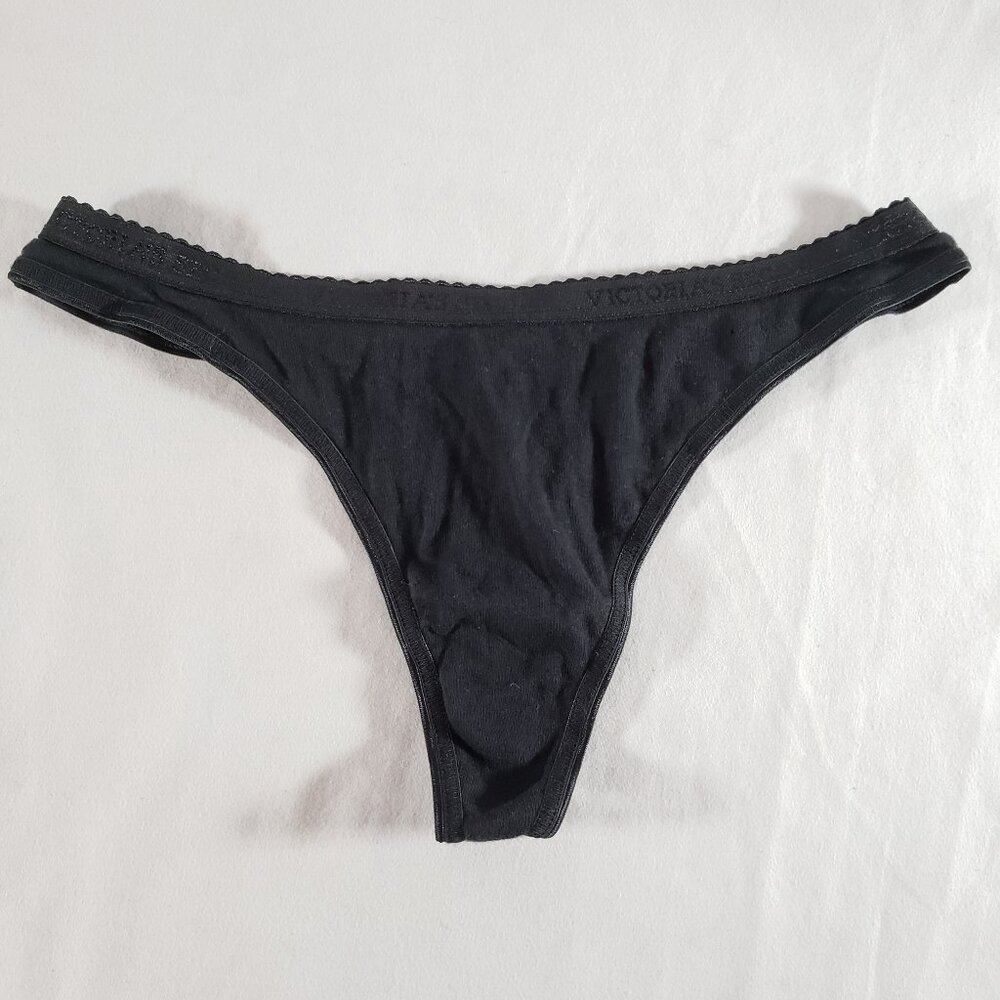 Victoria's Secret Signature Cotton Low Rise Thong Medium Black *Pinholes*